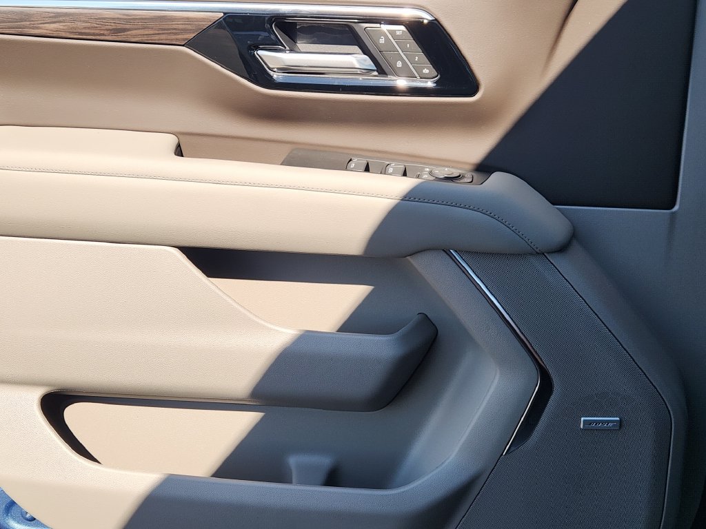2026 Chevrolet Tahoe LT - Photo 16