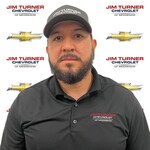 Staff member Omar Solis from ID_e36ec9