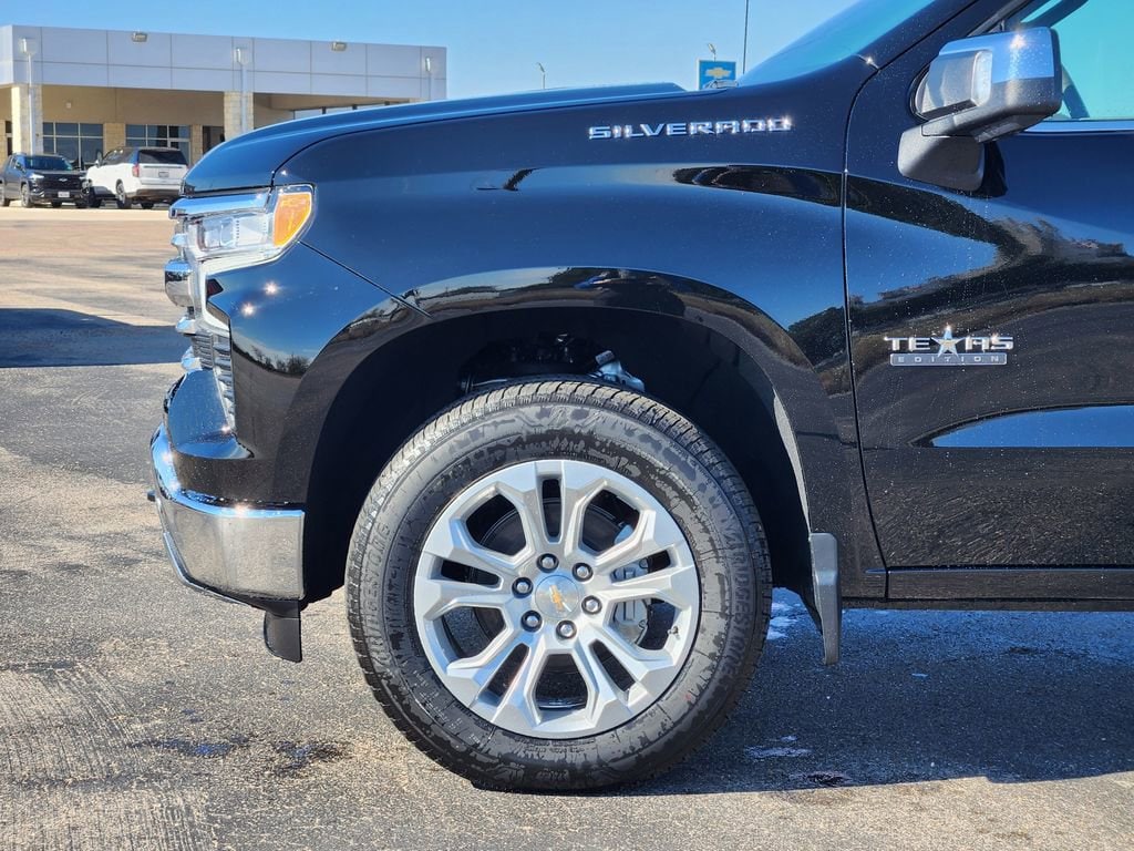 2026 Chevrolet Silverado 1500 LTZ - Photo 6