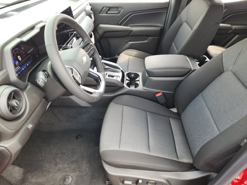 2026 Chevrolet Colorado Work Truck - Photo 9