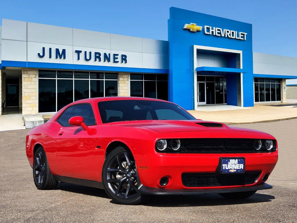 2023 Dodge Challenger R/T's photo