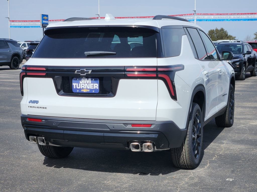 New 2026 Chevrolet Traverse LT SUV