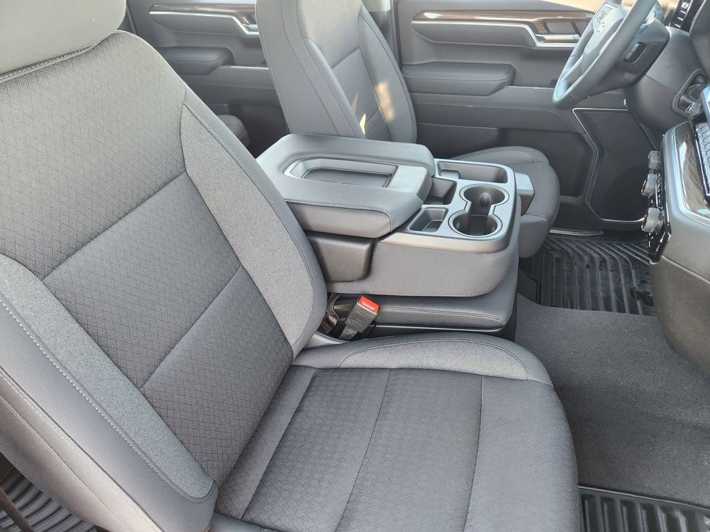 2026 Chevrolet Silverado 1500 LT - Photo 14