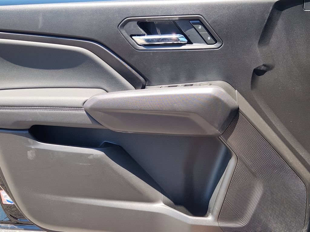 2026 Chevrolet Colorado LT - Photo 18