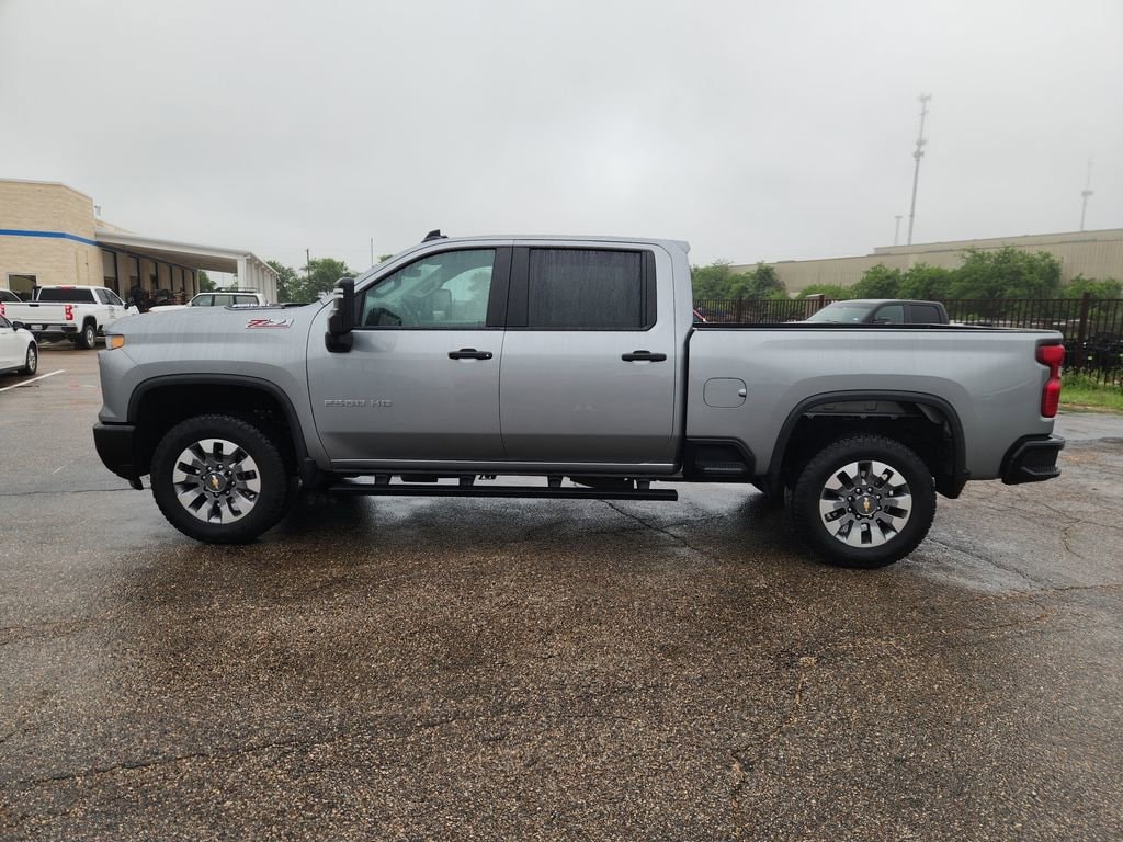 Used 2025 Chevrolet Silverado 2500 HD Custom Truck