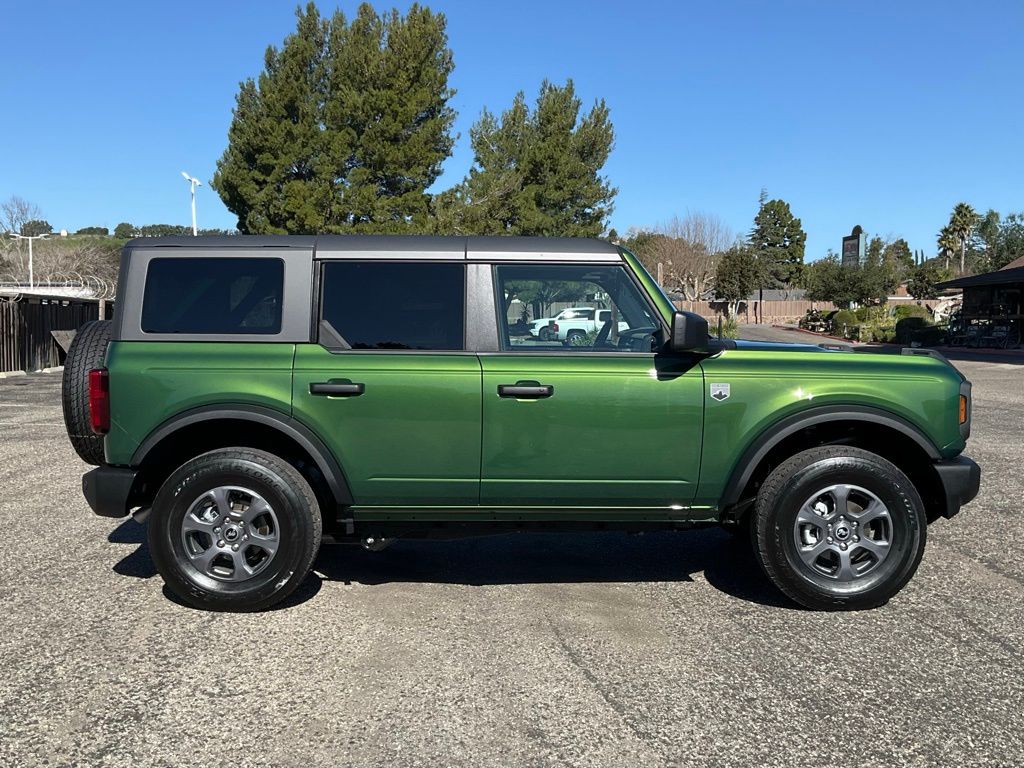 2025 Ford Bronco Big Bend photo 6