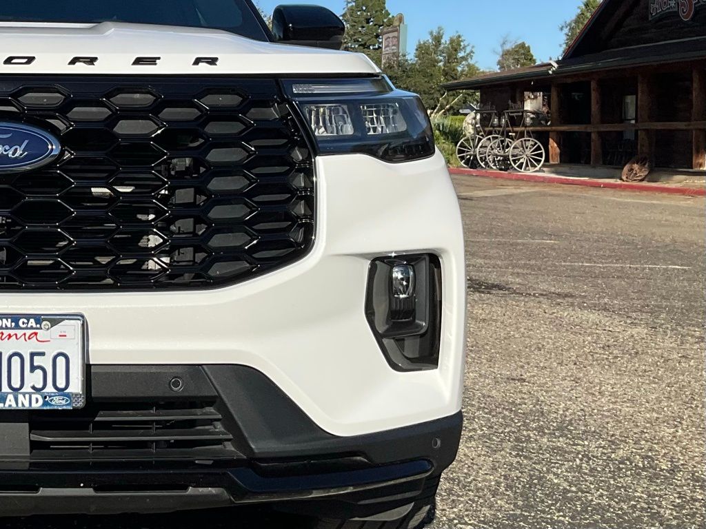 2025 Ford Explorer ST-LINE - Photo 68