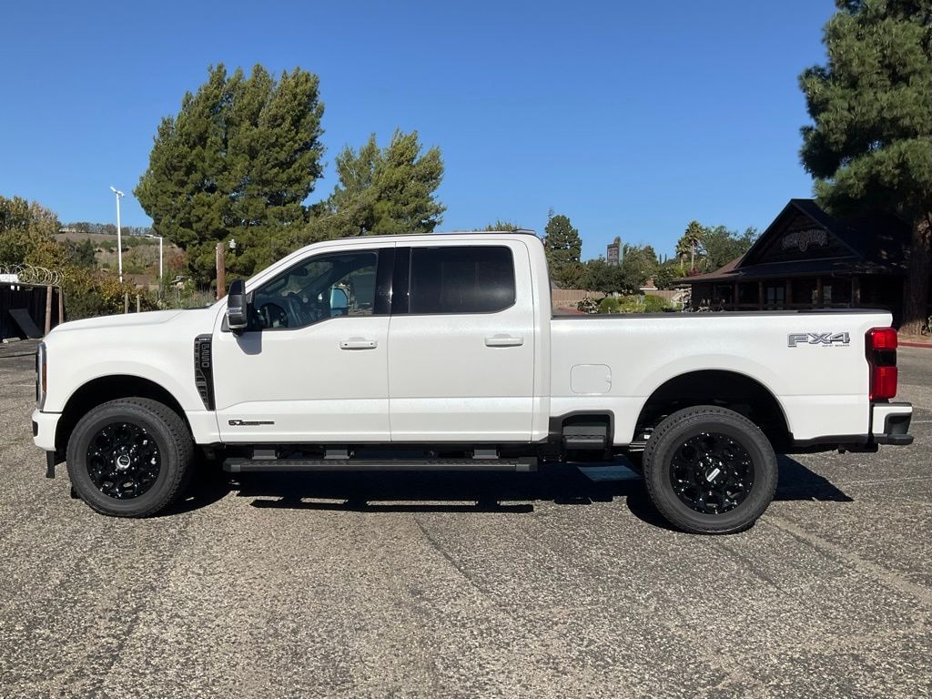 New 2026 Ford Super Duty F-250 Lariat TRUCK