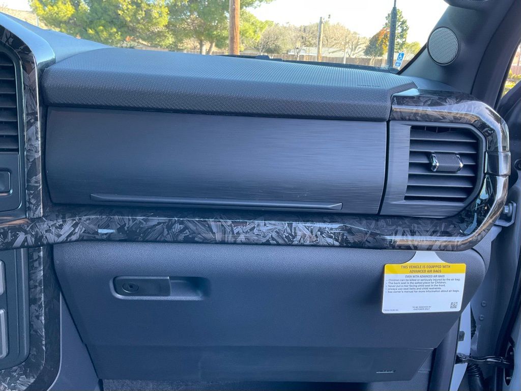 2025 Ford F-150 XLT - Photo 55