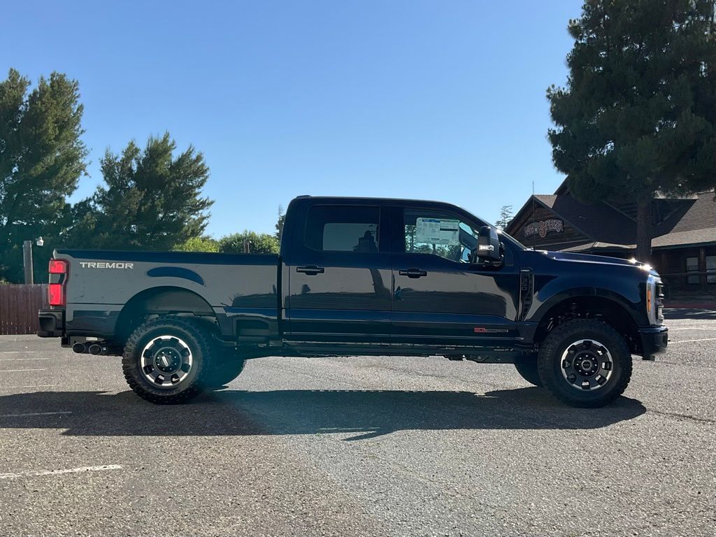 2024 Ford F-350 Super Duty Lariat