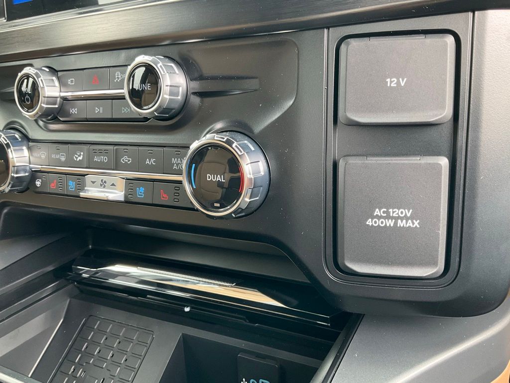 2026 Ford F-350 Super Duty Lariat - Photo 42