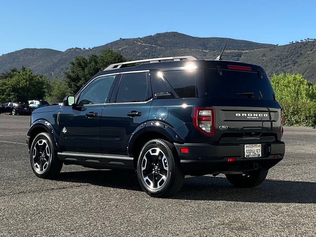 2022 Ford Bronco Sport Outer Banks photo 4