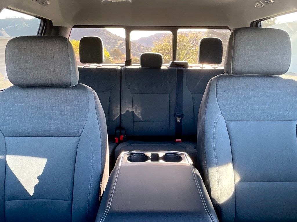 2025 Ford F-150 XLT - Photo 40