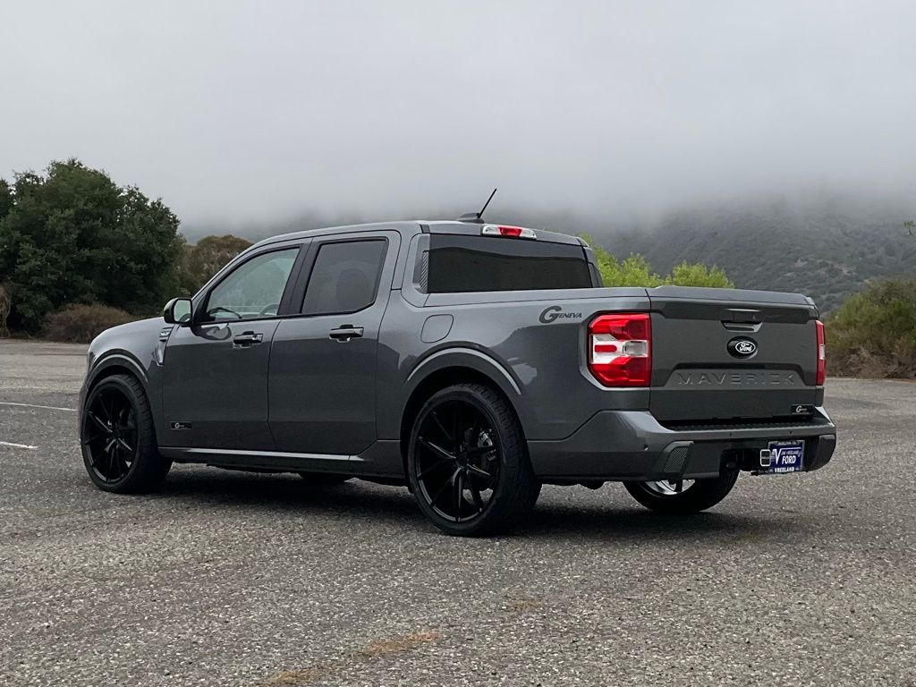 2025 Ford Maverick XLT photo 3