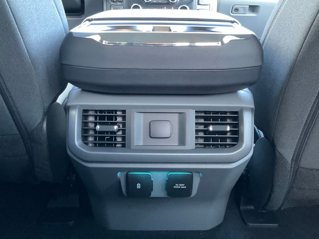 2025 Ford F-150 XLT - Photo 31