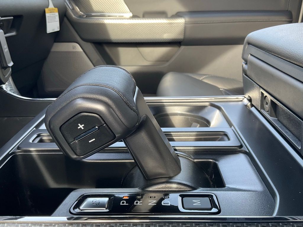 2025 Ford F-150 XLT - Photo 70