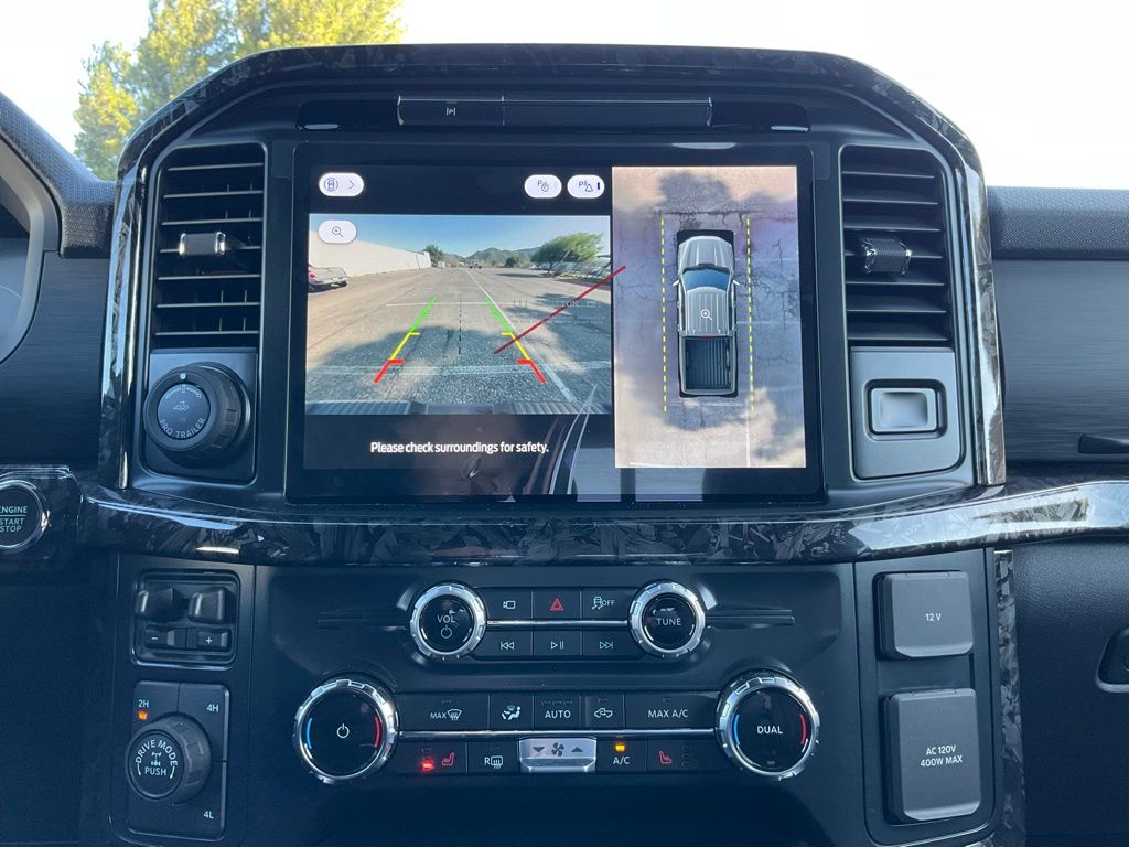 2025 Ford F-150 XLT - Photo 36