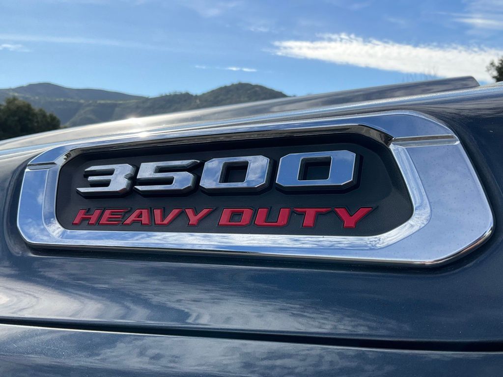2019 RAM Ram 3500 Pickup Tradesman - Photo 11