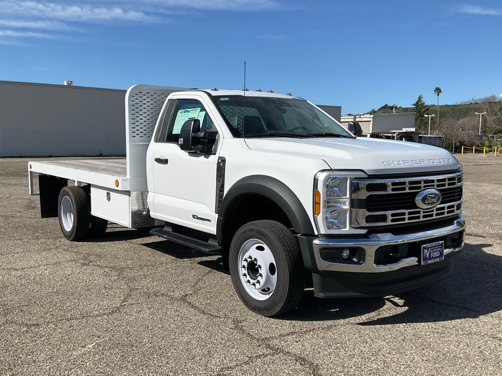 2024 Ford F-450 Chassis XL photo 3