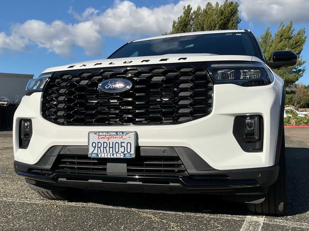 2025 Ford Explorer ST-LINE - Photo 62