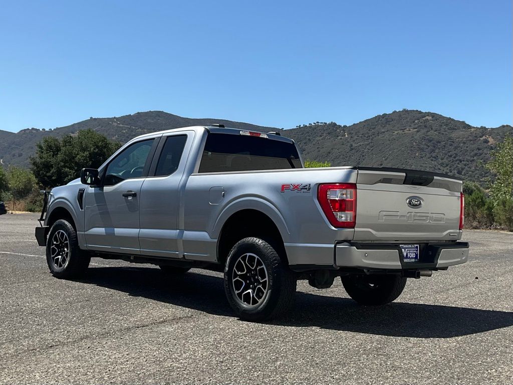 2023 Ford F-150 XL photo 4
