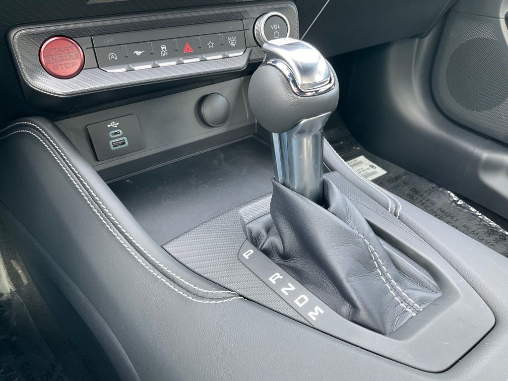2025 Ford Mustang GT Premium Fastback - Photo 47