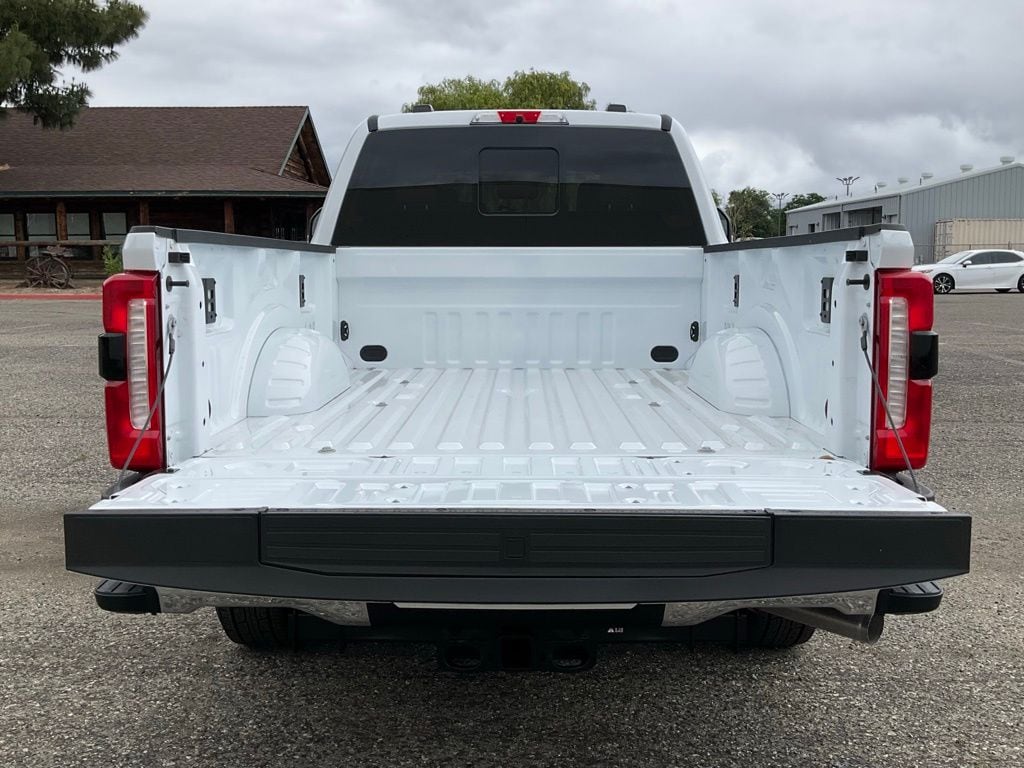 2026 Ford F-350 Super Duty Lariat - Photo 15