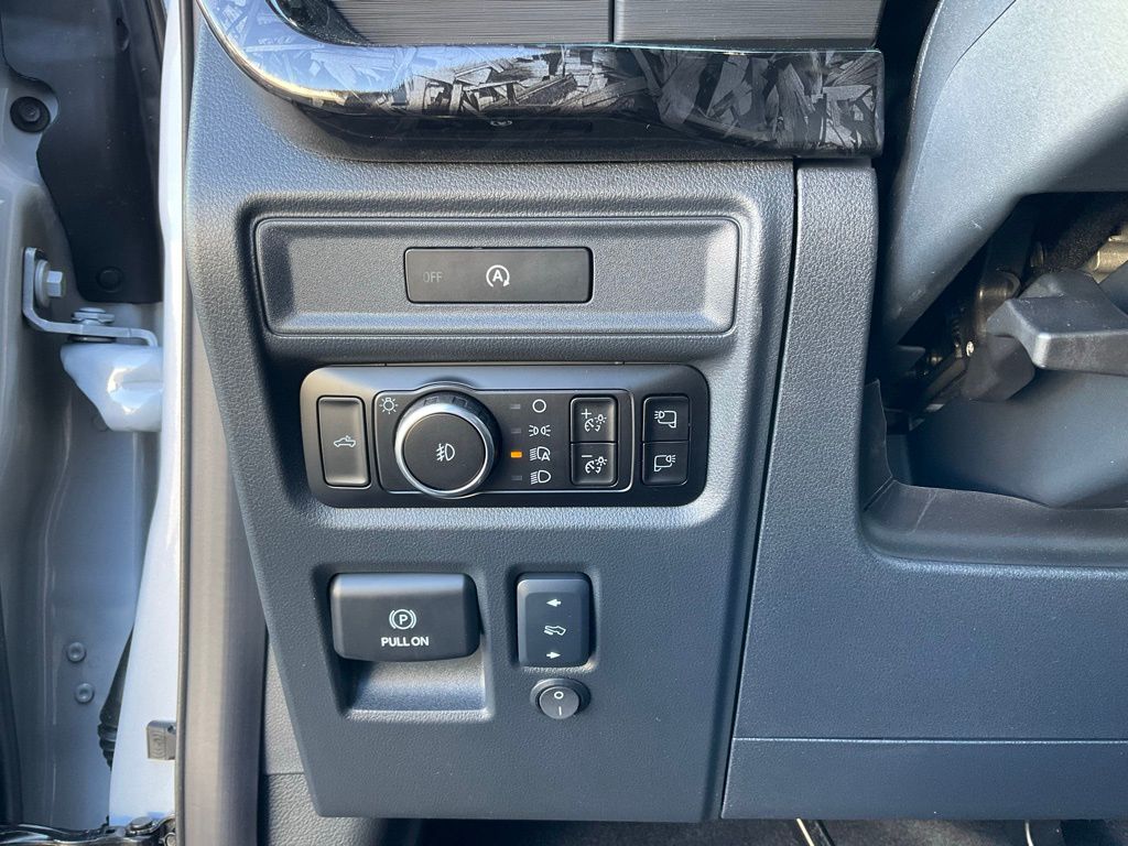 2025 Ford F-150 XLT - Photo 66