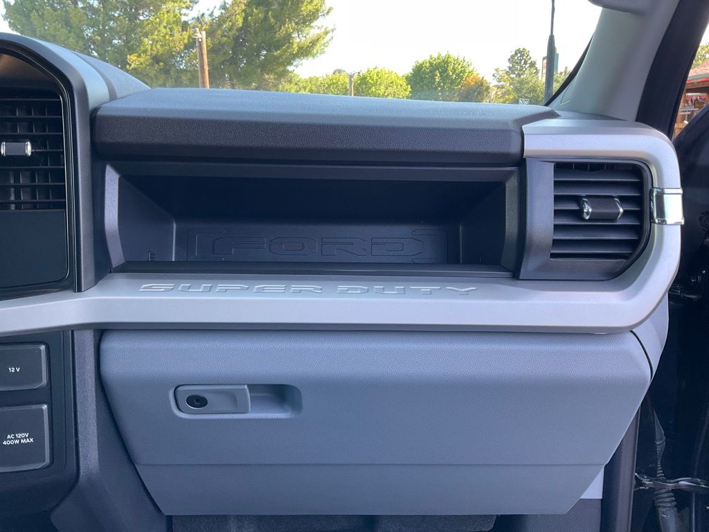 2024 Ford F-250 Super Duty XL - Photo 54