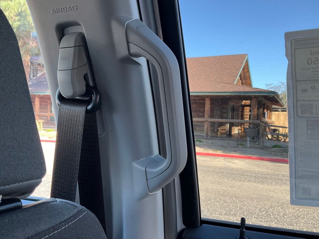 2025 Ford F-150 XLT - Photo 39