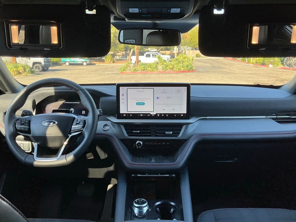 2025 Ford Explorer ST-LINE - Photo 35
