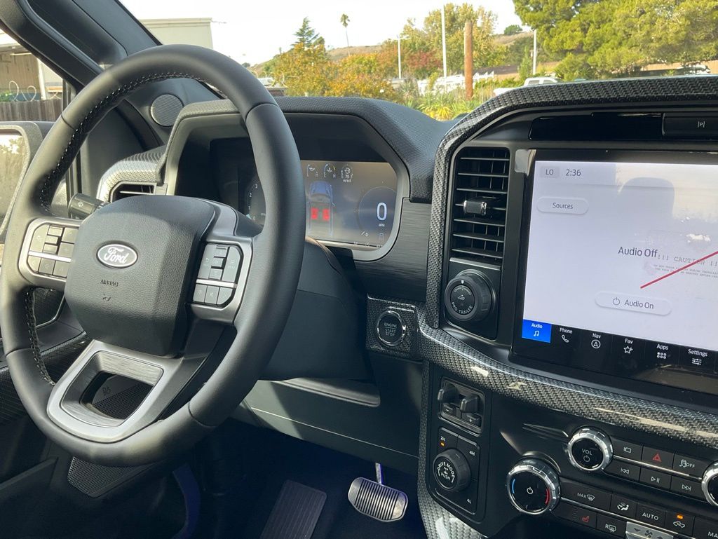 2025 Ford F-150 XLT - Photo 55