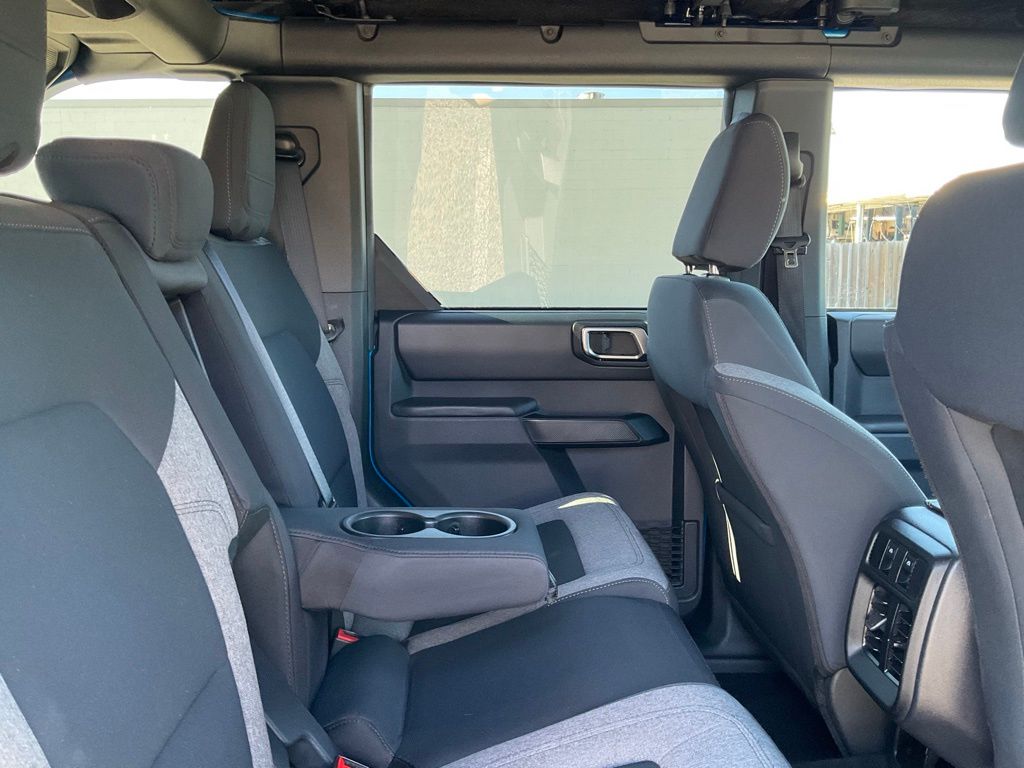 2025 Ford Bronco 4-Door Big Bend - Photo 32