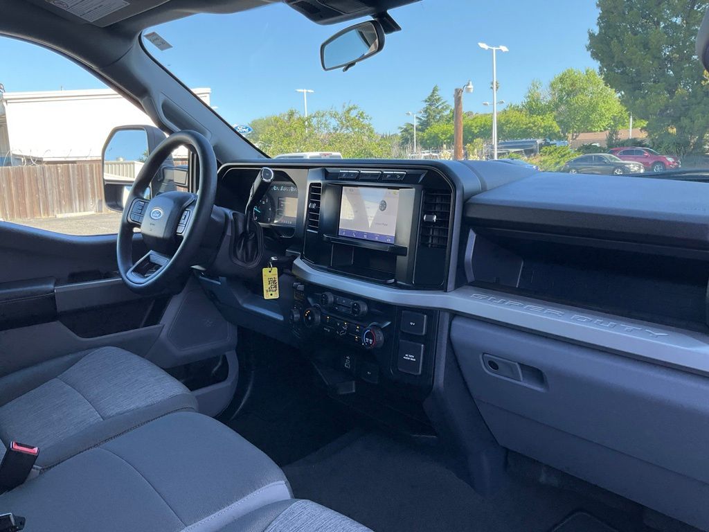 2024 Ford F-250 Super Duty XL - Photo 76