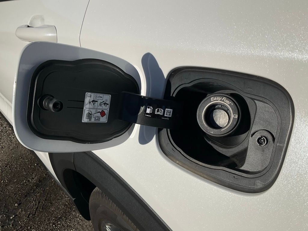 2025 Ford Explorer ST-LINE - Photo 13