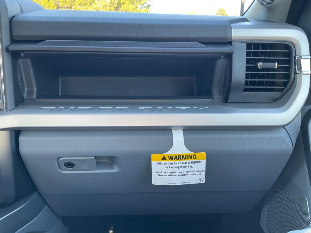 2025 Ford F-250 Super Duty XLT - Photo 50