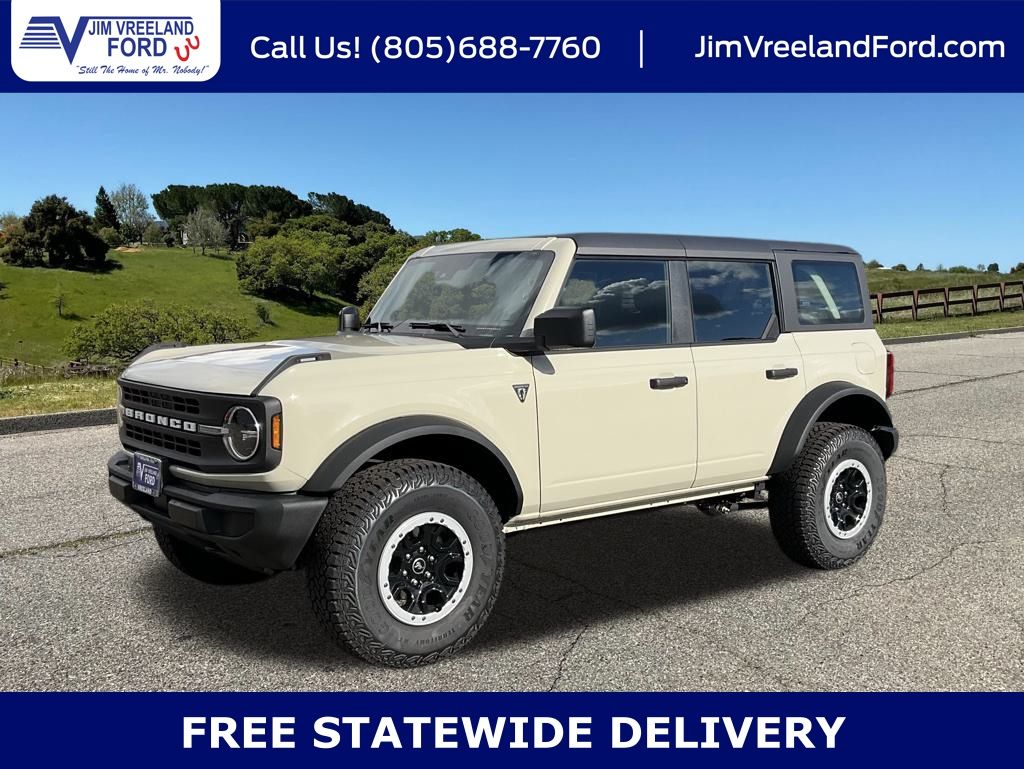 2025 Ford Bronco 4-Door Base's photo