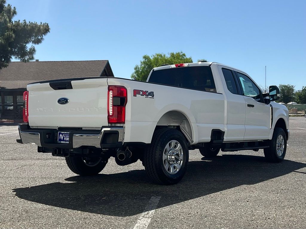 2024 Ford F-250 Super Duty XLT