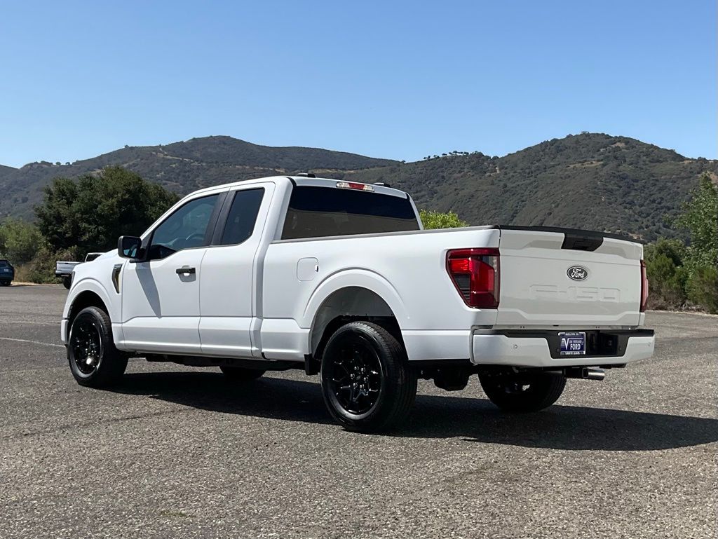 2025 Ford F-150 STX