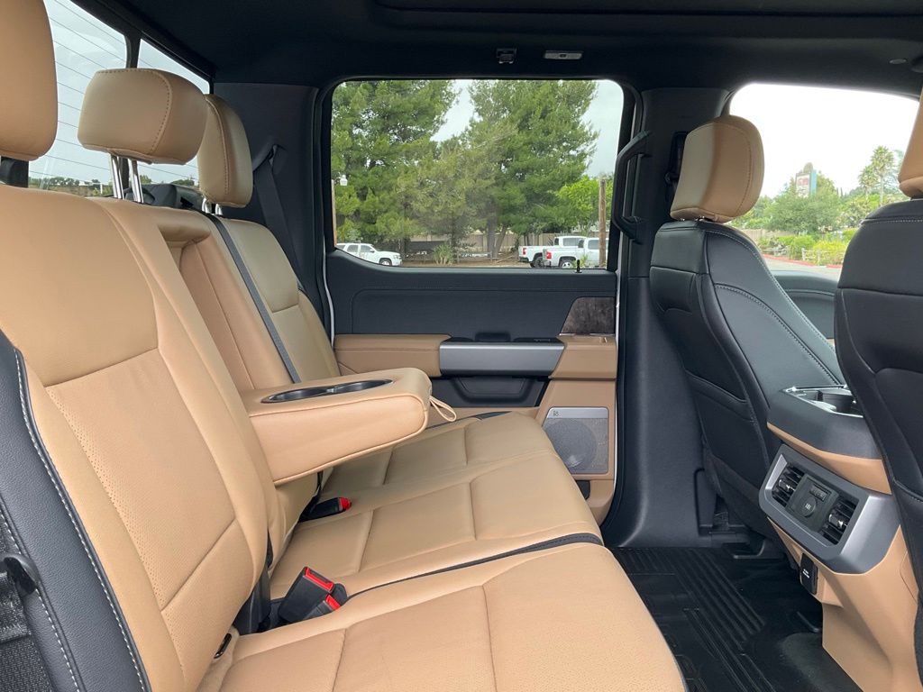 2026 Ford F-350 Super Duty Lariat - Photo 25