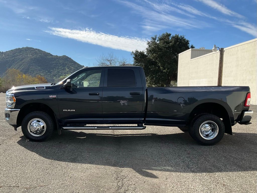 2019 Ram 3500 Tradesman photo 2