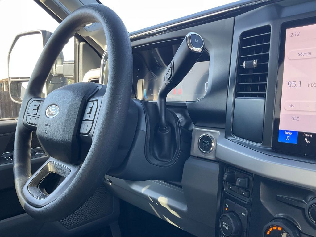 2025 Ford F-250 Super Duty XLT - Photo 55