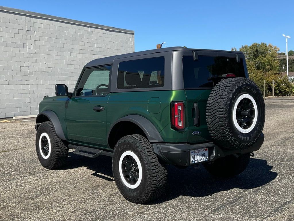 2023 Ford Bronco Badlands photo 4