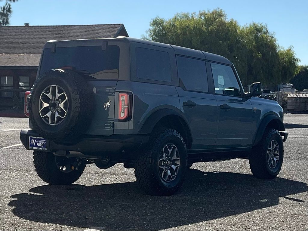 2024 Ford Bronco Badlands Advanced