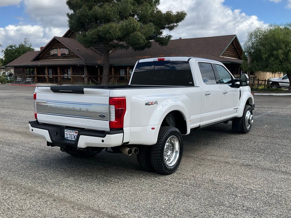 2019 Ford F-450 Limited photo 5