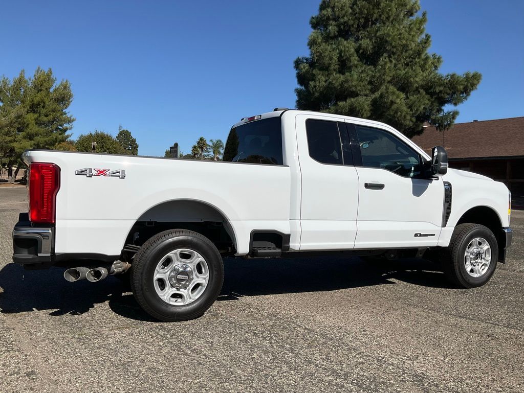 2026 Ford F-250 Super Duty XLT - Photo 59