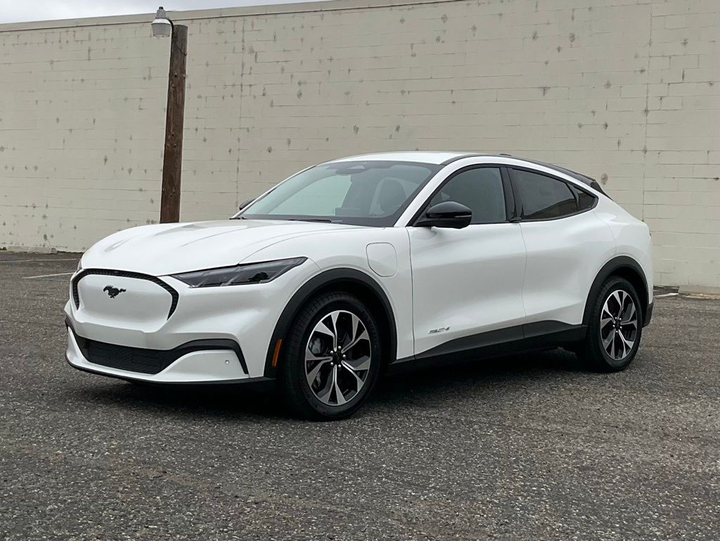 2025 Ford Mustang Mach-E Select