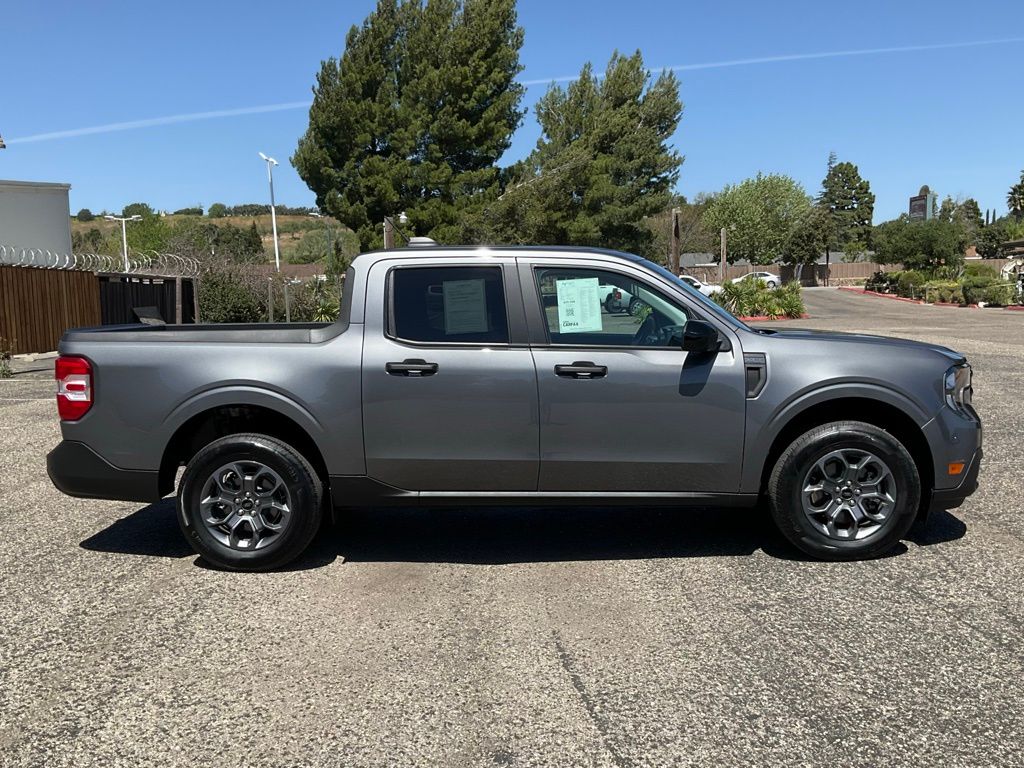 2025 Ford Maverick XLT photo 5