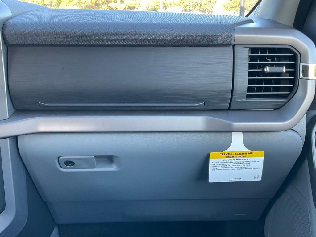 2025 Ford F-150 XLT - Photo 44