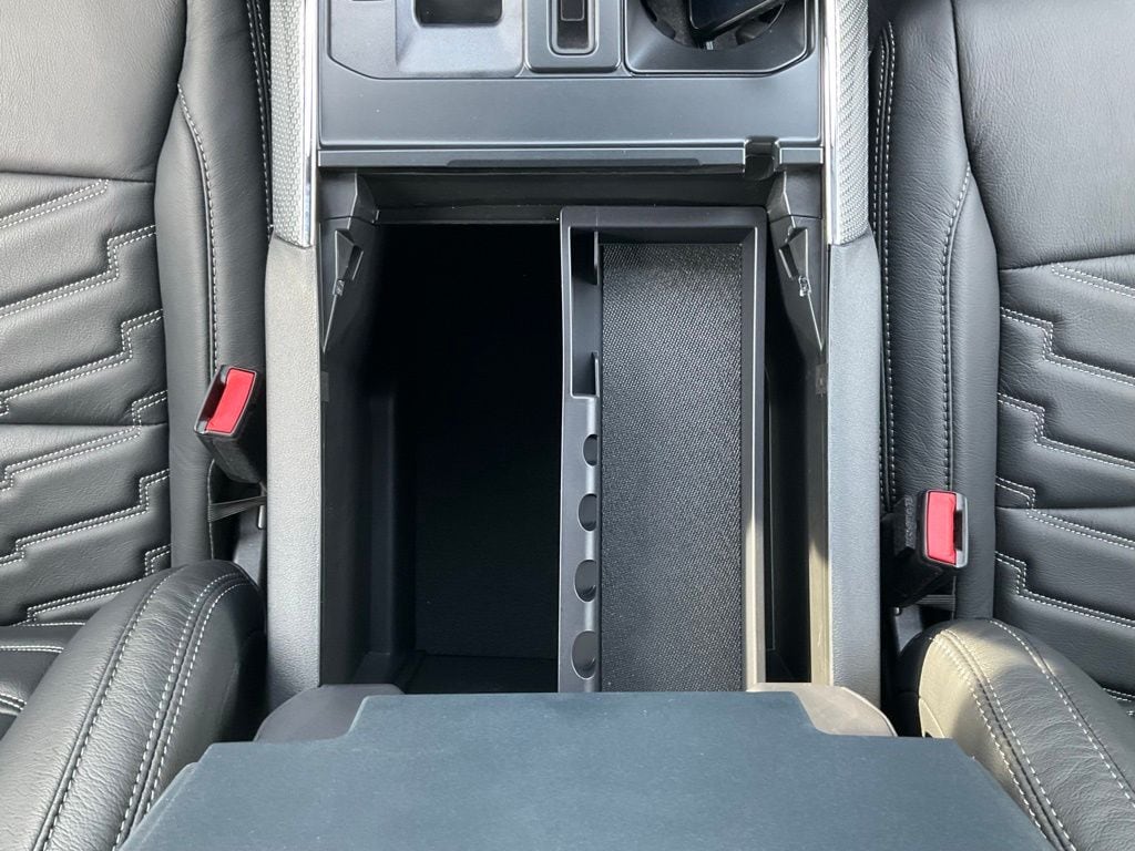 2025 Ford F-150 XLT - Photo 38